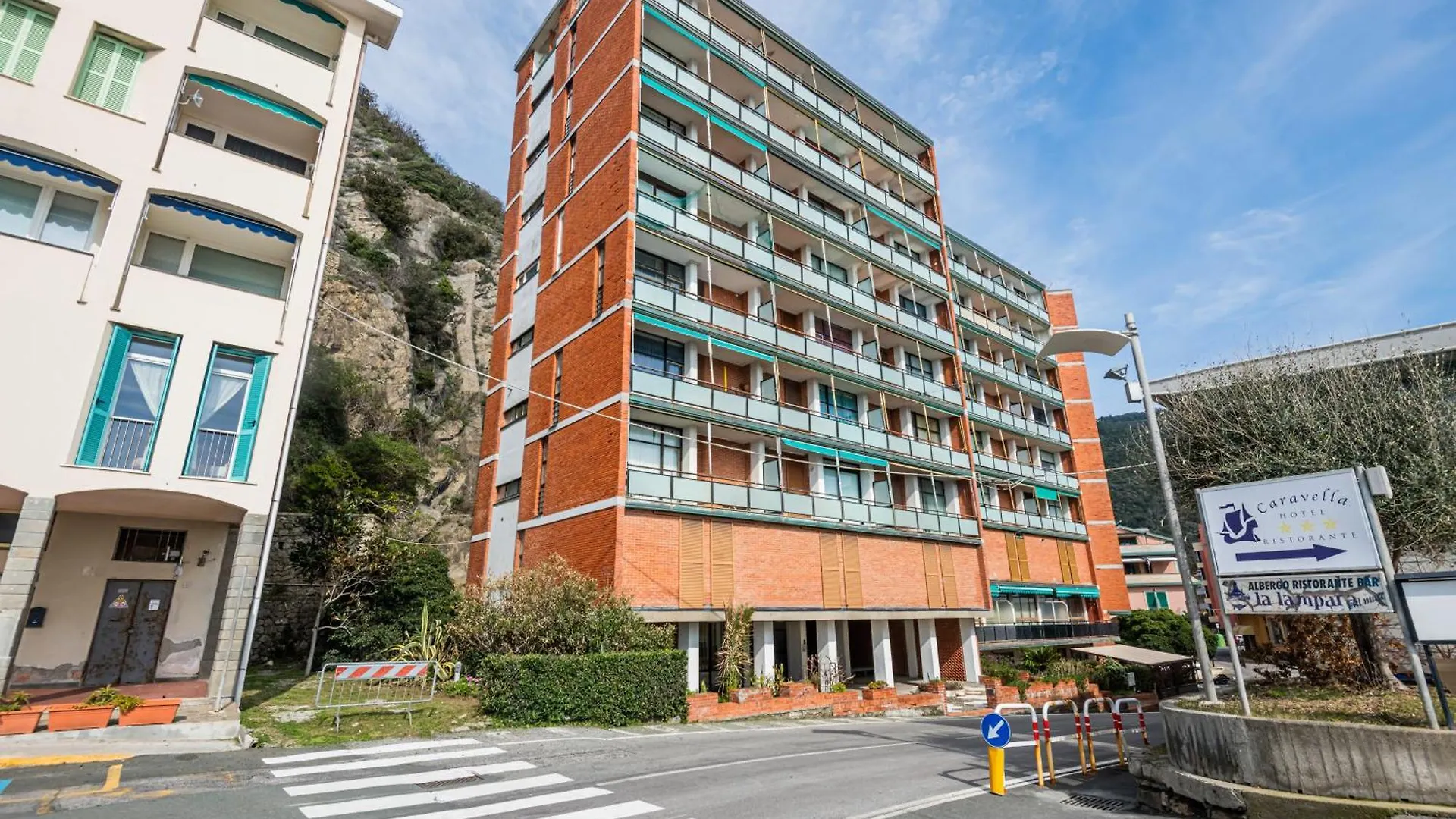 Deiva Marina Sea View Flat With Garage Apartment Deiva Marina